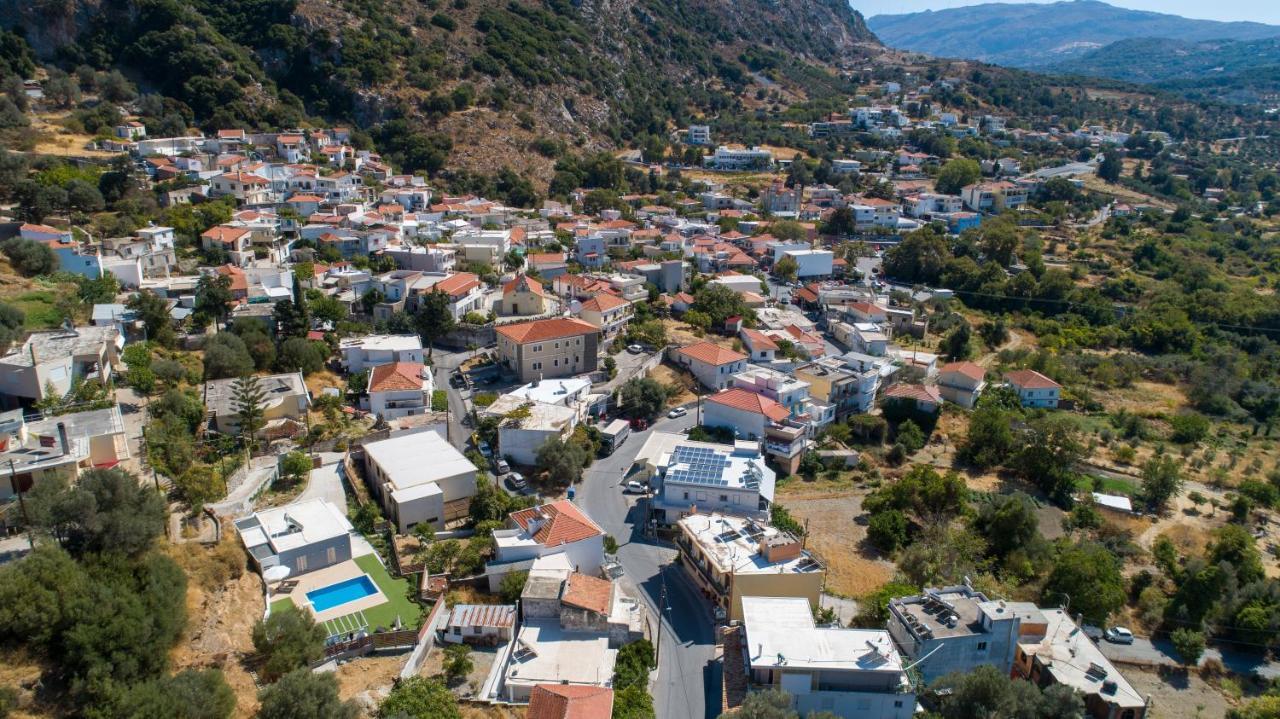 Villa Neonis Spilion Exterior photo